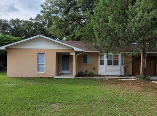 19311 Saint Lawrence Dr, Dunnellon, FL 34432