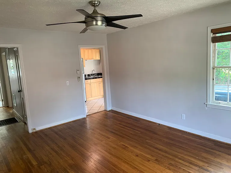 703 Ormewood Ave SE #B — Photo 7