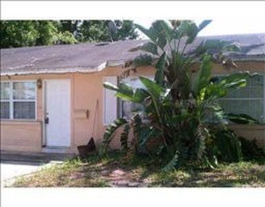 6906 Larmon St, Tampa, FL, 33634