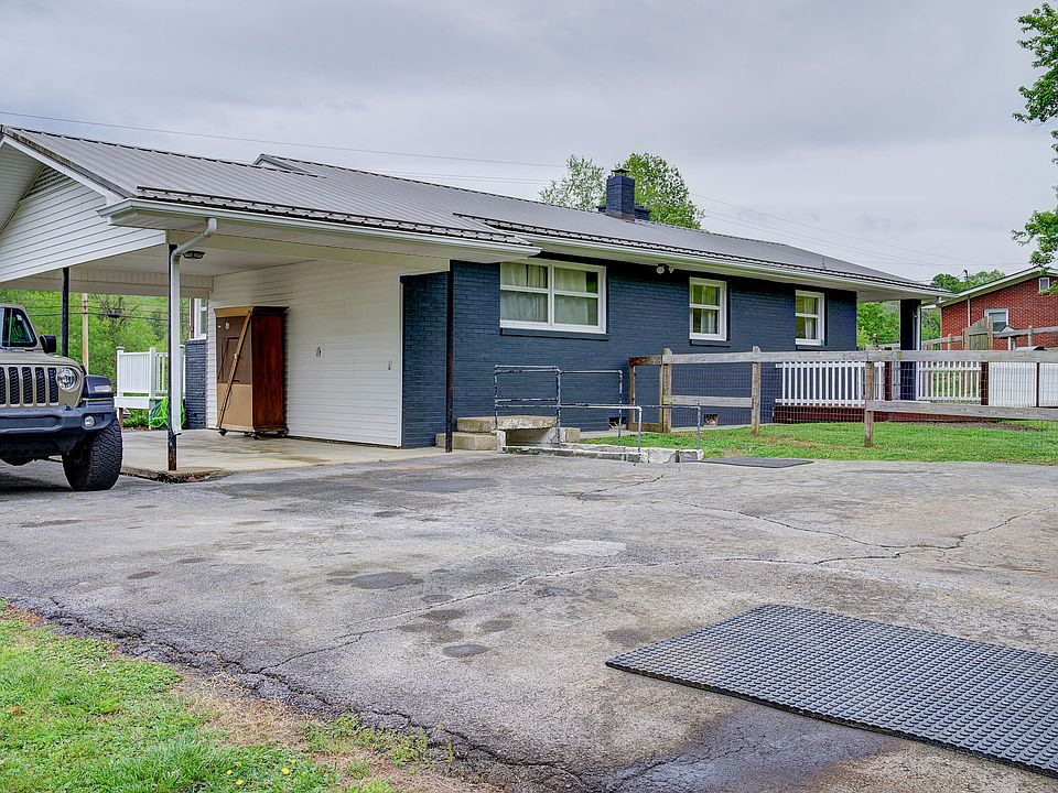 5011 Unicoi Dr, Unicoi, TN 37692 Zillow