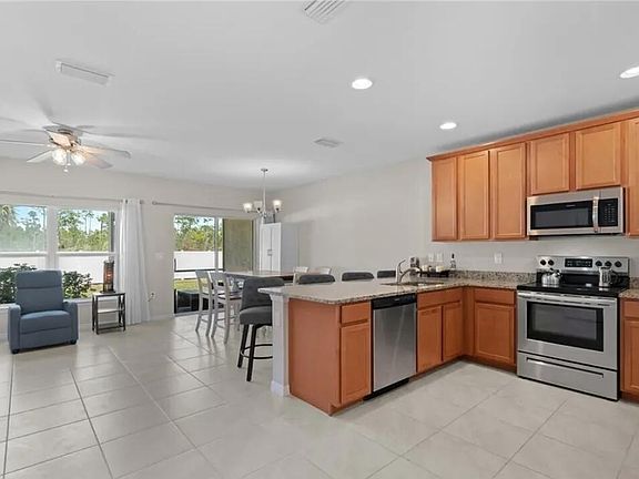 2nd image of 3725 Crofton Court