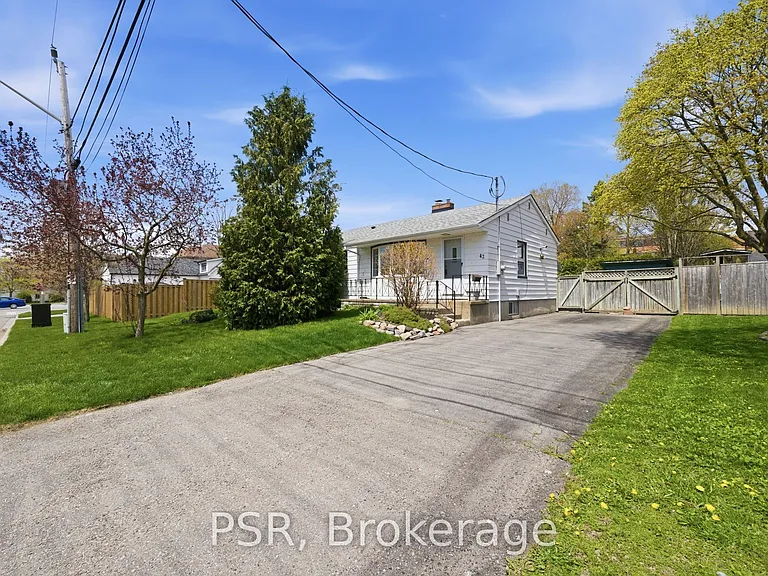 42 Jane St — Photo 32