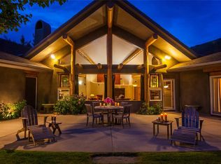 212 Pine Creek Rd, Livingston, MT 59047