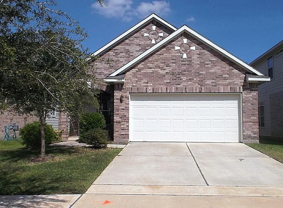 1st image of 10863 Shannon Mills Ln