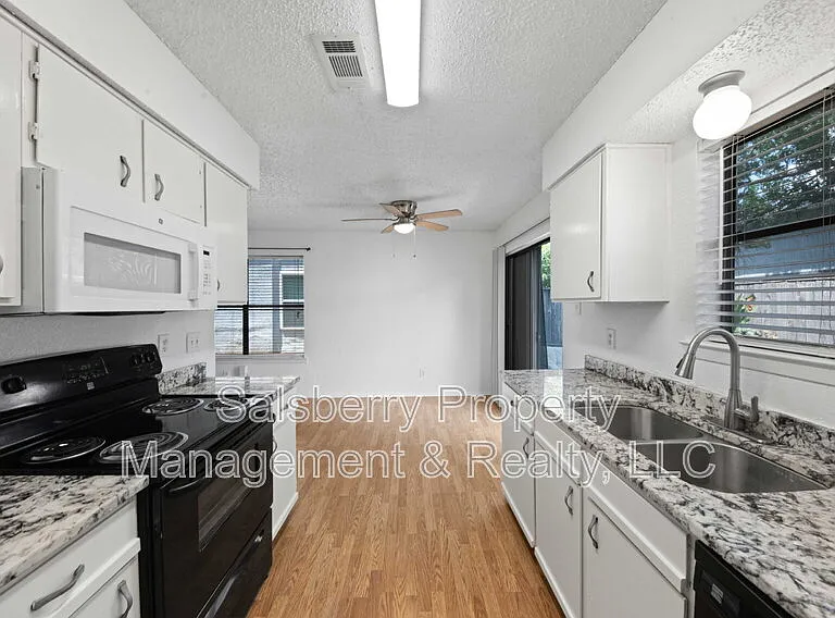 634 Ridgeline Dr — Photo 6