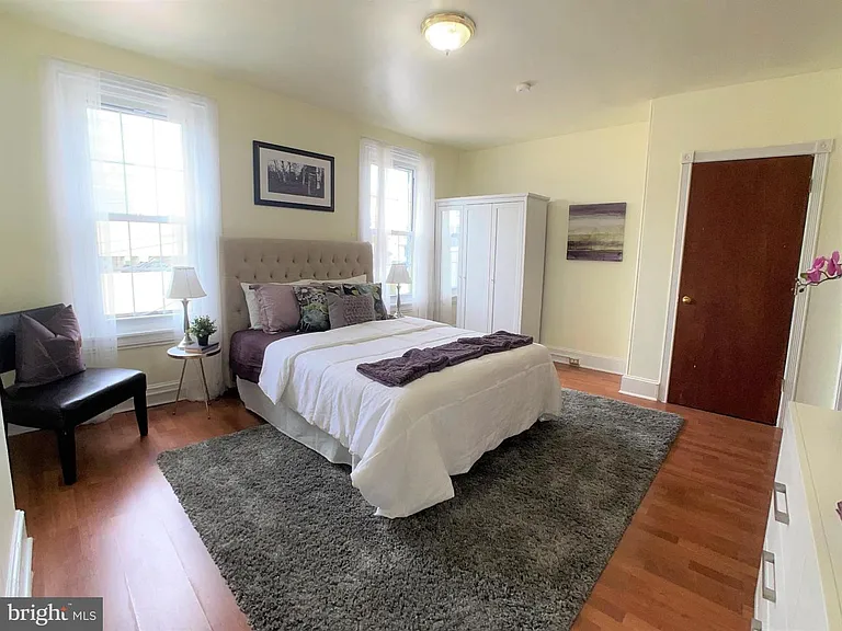 75 Harry St — Photo 15