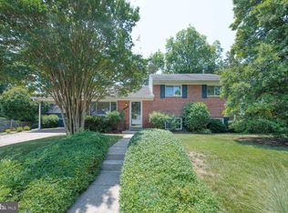1124 Lynn Ct, Alexandria, VA 22302