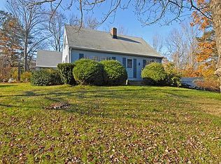 14 Pit Ln, New Castle, NH 03854