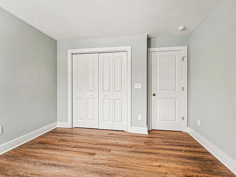 2702 Durham St — Photo 7