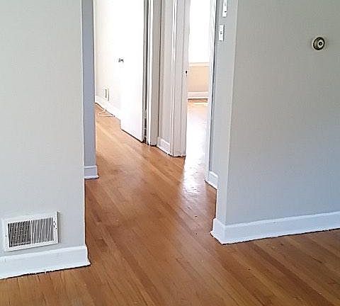 4th image of 9157 S Bishop St APT 1W
