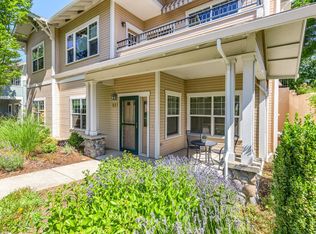 837 Cobblestone Ct, Ashland, OR 97520