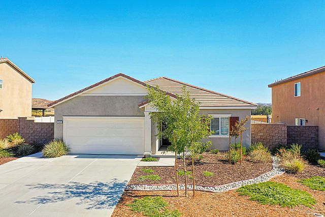 1st image of 28404 Fressia Dr
