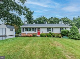 8150 Evelyn St, Hummelstown, PA 17036