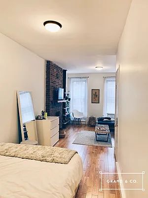 Rented by Grand & Co. | media 16