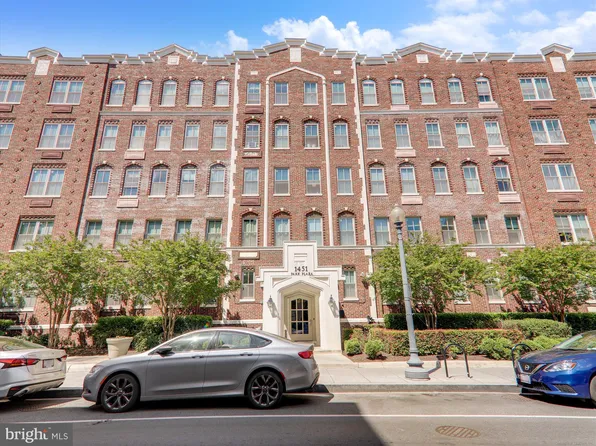 1451 Park Rd NW APT 419, Washington, DC 20010
