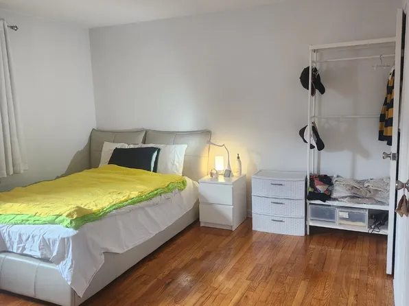 725 Broad Ave APT 2A, Ridgefield, NJ 07657