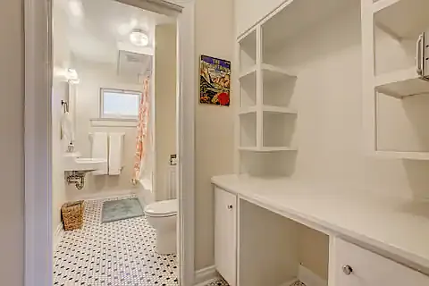 324 S Howes St #1 — Photo 11