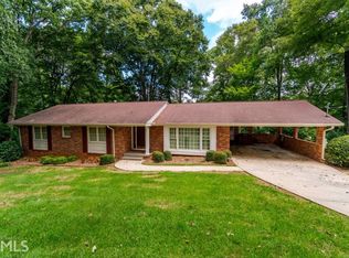 2212 Hill Park Ct, Decatur, GA 30033