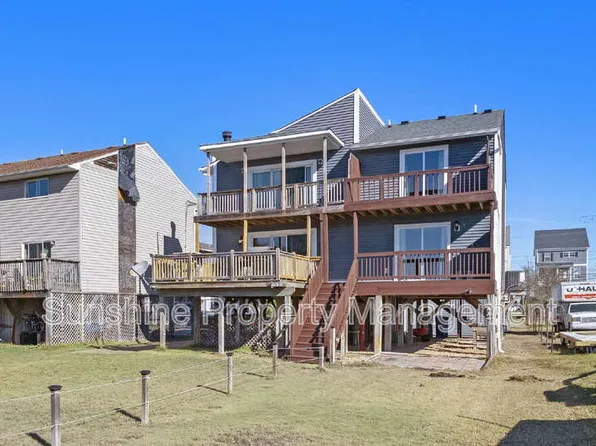 735 W Ocean View Ave #A, Norfolk, VA 23503
