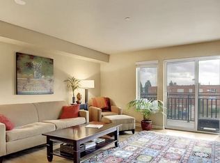1400 N 80th St APT 401, Seattle, WA 98103