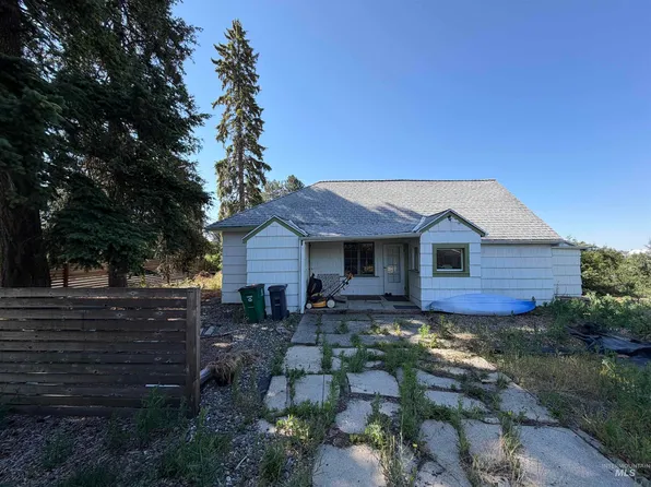 1021 Orchard Ave, Moscow, ID 83843