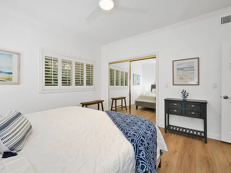 900 Pacific Coast Hwy #111 — Photo 19