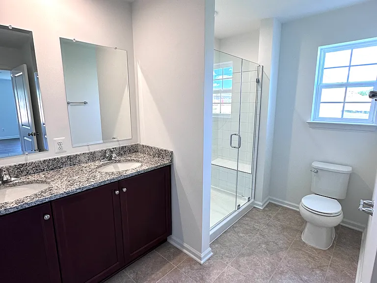 151 Capulet Ct — Photo 14