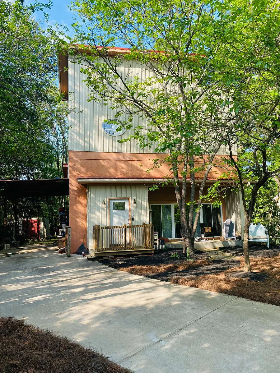 Building Photo - 200 Northside Dr