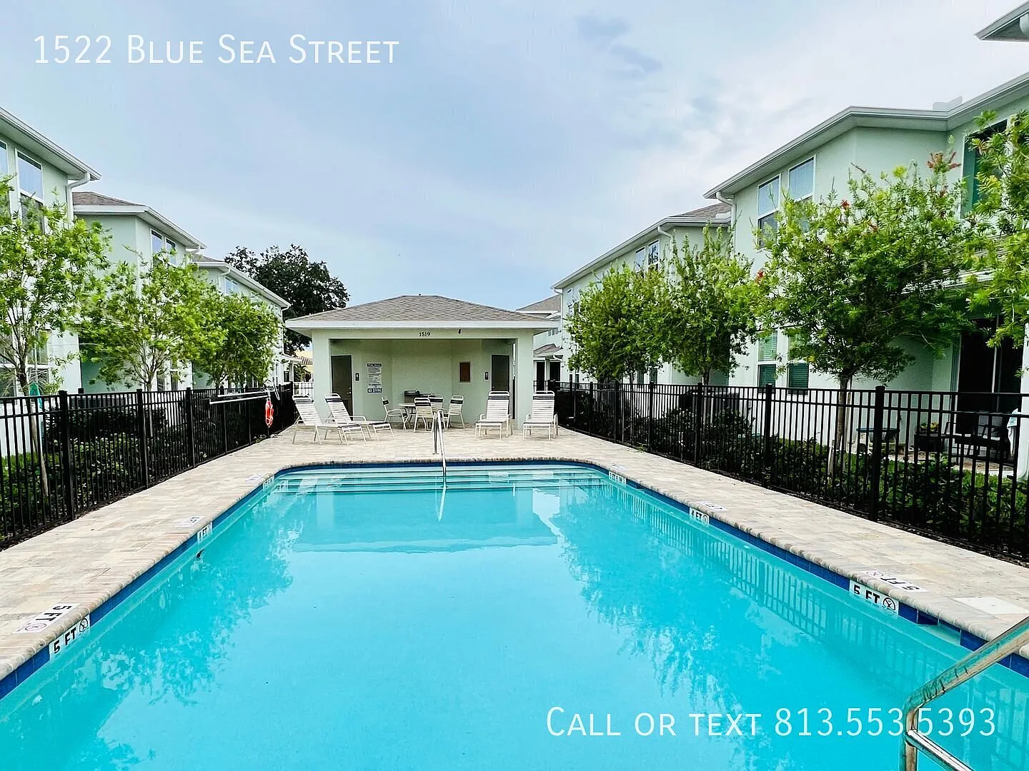 Luxury Townhome in Gated Clearwater Community — Photo 3
