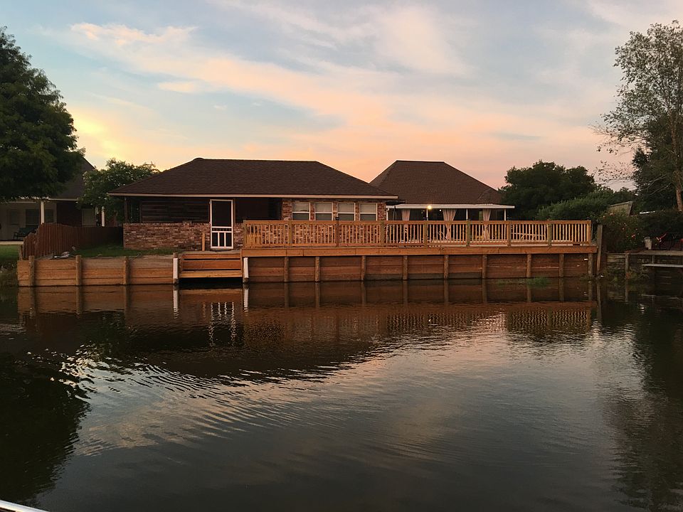 1st image of 8150 Percy Dr