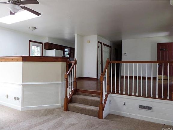 4th image of 9405 Chipping Dr