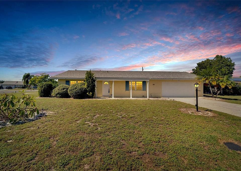 1st image of 1000 Andover Cir