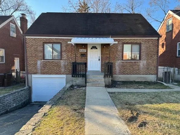 5227 Parkview Ave, Cincinnati, OH 45238