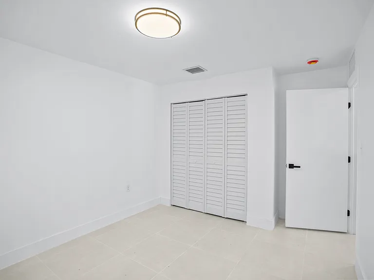 5817 NW 30th Ave #5817 — Photo 20
