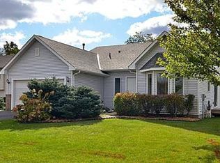 7545 43rd St N, Oakdale, MN 55128