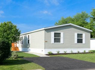 4354 Fir St, Clarkston, MI 48348