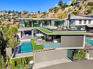 1807 Blue Heights Dr, Los Angeles, CA 90069
