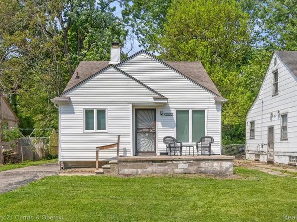 19393 Lenore, Detroit, MI 48219