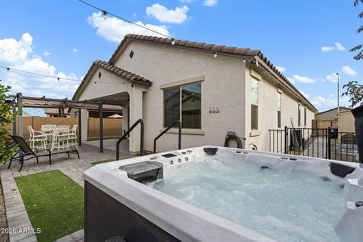 10768 W Kinderman Dr — Photo 13
