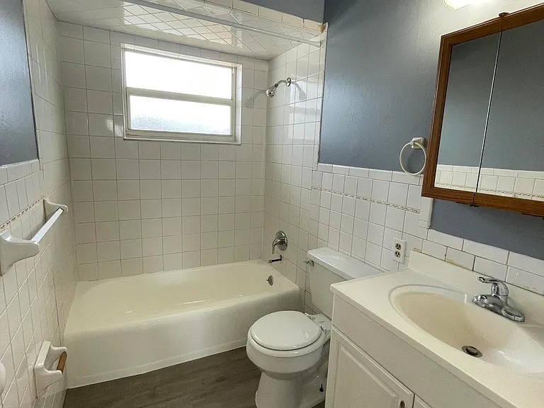 1780 Tee Dee Ln #A — Photo 7