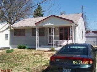 113 Cameron Rd, Saint Louis, MO 63137