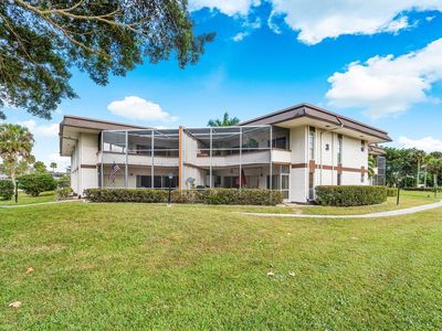 3 Greenway Village N #211, Royal Palm Beach, FL, 33411