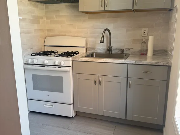 376 Lafayette Ave APT 2, Brooklyn, NY 11238