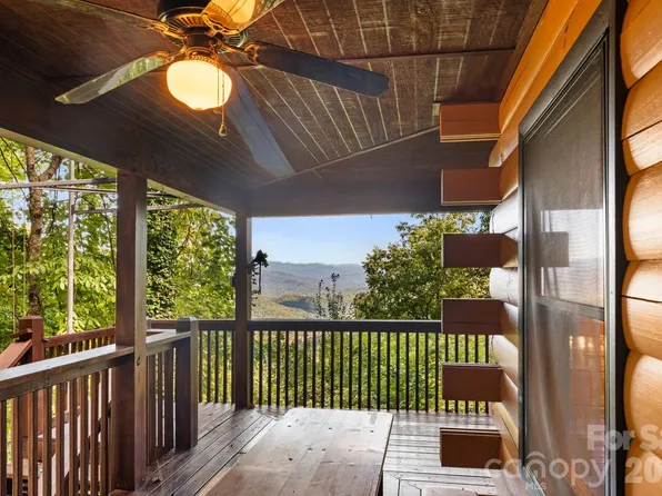355 Oak Ridge Ln, Bryson City, NC 28789