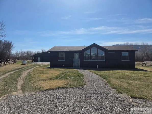1119 Highway 28, Salmon, ID 83467