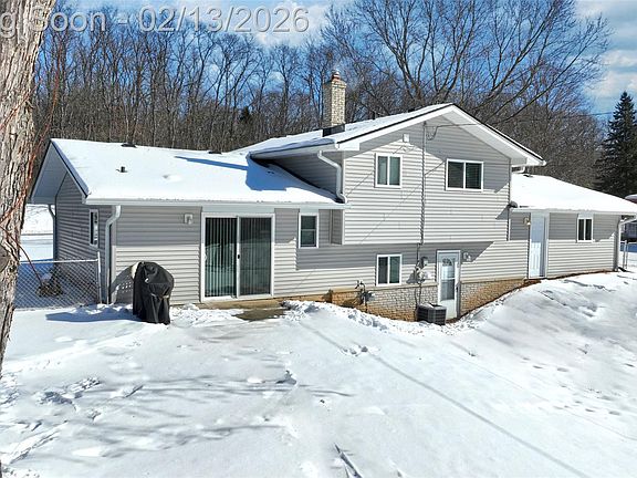 4th image of 9643 Andersonville Rd