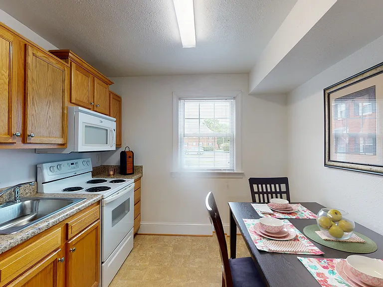 Apartments of Merrimac — Photo 31