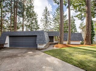 8107 Lakeridge Dr SE, Olympia, WA 98503