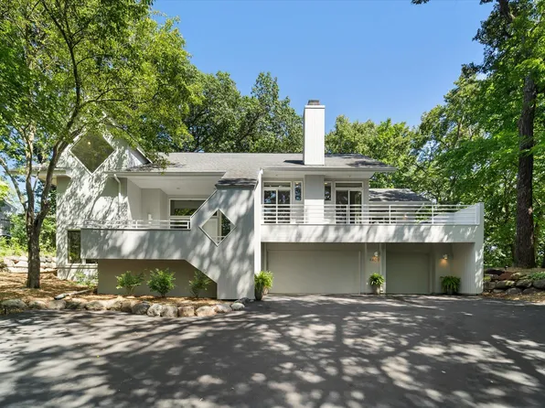 4409 Eastwood Rd, Minnetonka, MN 55345
