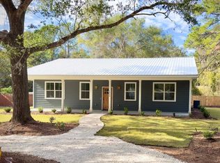 1039 Horizon Rd, Darien, GA 31305